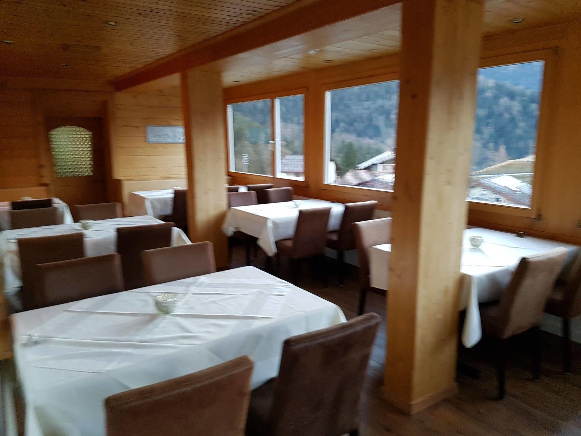 Hotel Sonnenhalde Wiesen Buitenkant foto