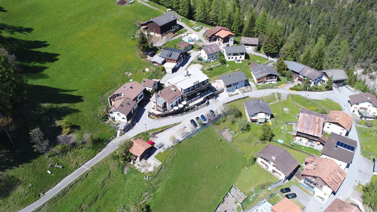 Hotel Sonnenhalde Wiesen Buitenkant foto
